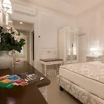 Guelphs Apartments